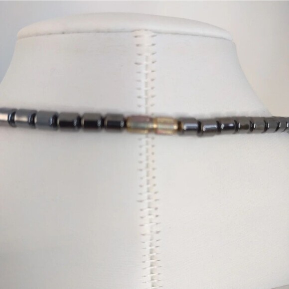 Turquoise Beaded Choker Necklace 18 inches - Picture 3 of 12